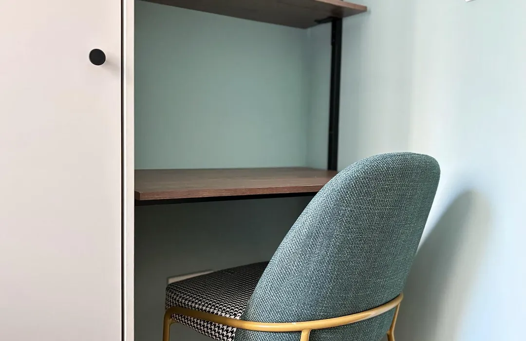 Malfatti Room Oasis Space-1